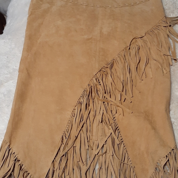 Scully skirt women's size large. Tan color. - Picture 2 of 5